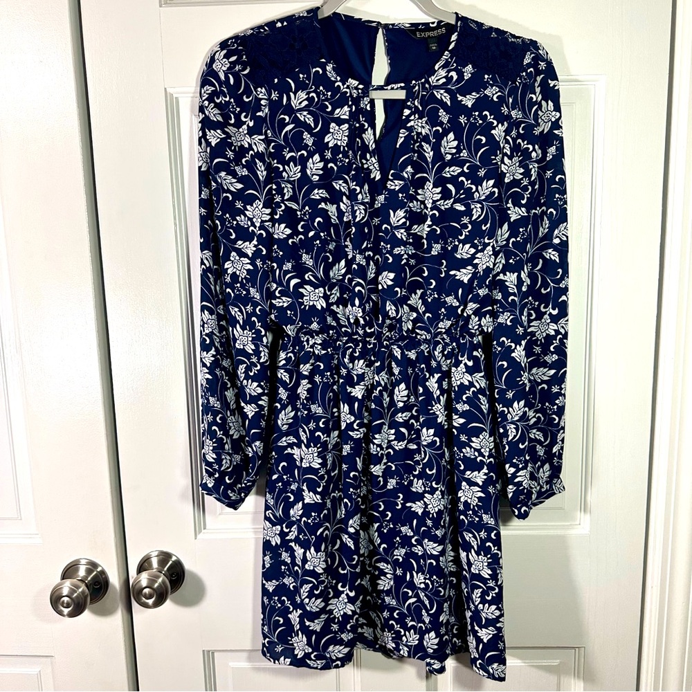 Express Floral dress 👗
